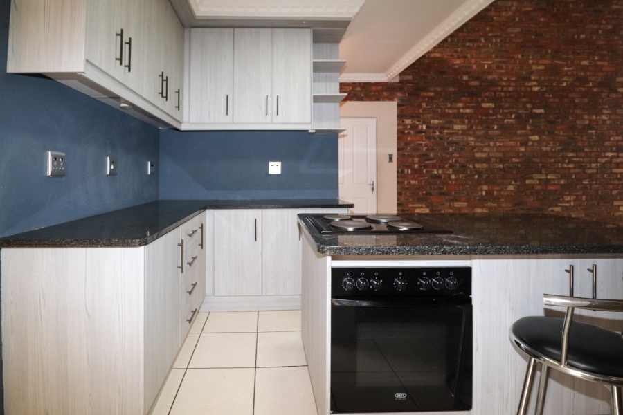 To Let 3 Bedroom Property for Rent in Flamwood North West